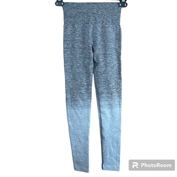 Lululemon leggings - Picture 2 of 4